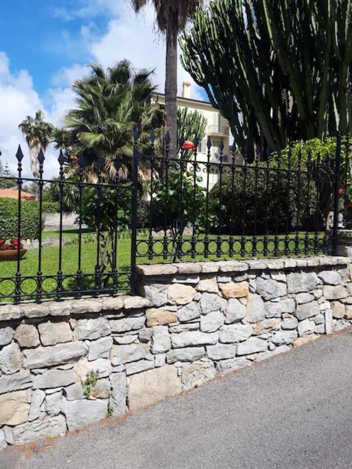 La Casa Di Anna, In Palazzina Liberty Fronte Parco Appartement Bordighera Buitenkant foto